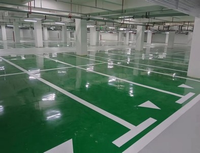 承德承德小区停车场标线